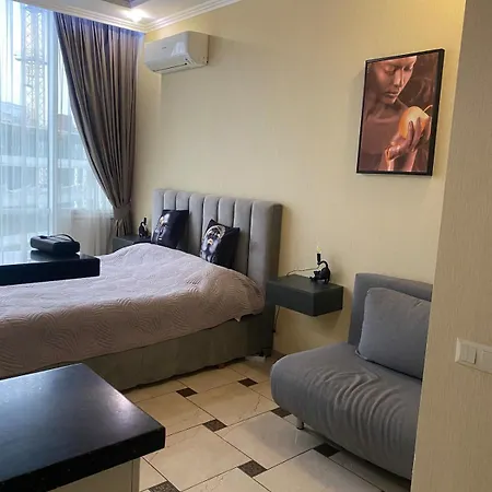 Spacious Right Next To The Apartmán *