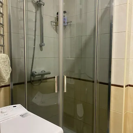 דירה Spacious Right Next To The