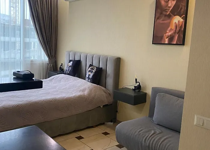 Spacious Right Next To The شقة *